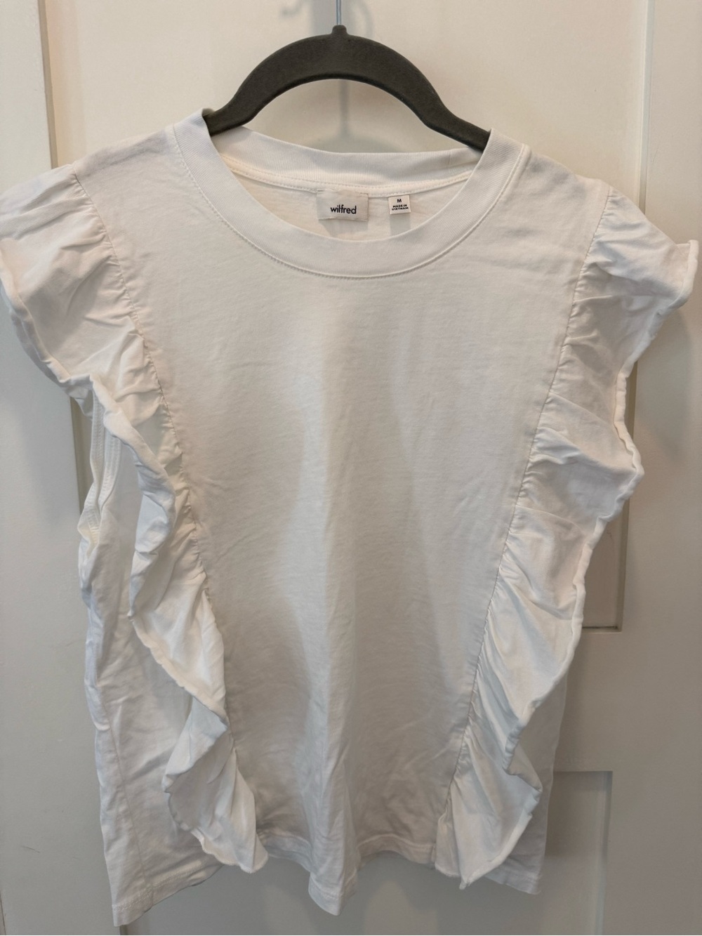 Wilfred White Ruffle-Trim Crewneck Tee